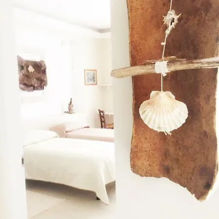 Aria Di Mare Bed & Breakfast *