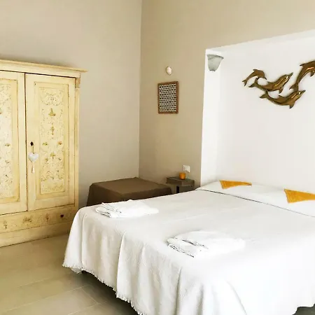 Aria Di Mare Bed & Breakfast *
